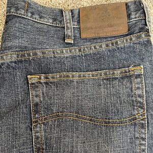 NEW Lee Premium 36X34